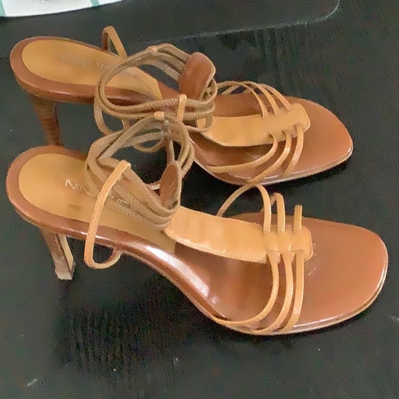 Nine West Tan Brown Leather Heeled Sandle - Picture 2 of 2
